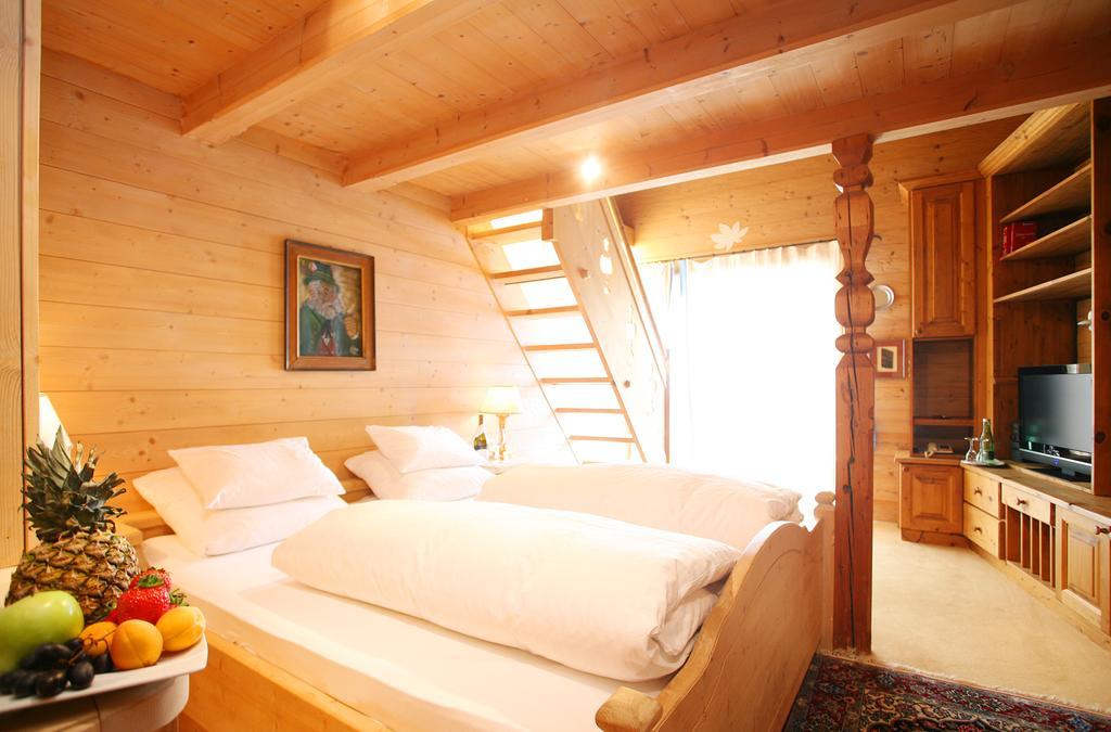 Rosis Sonnbergstuben Hotel